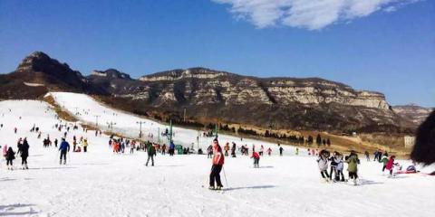 石家庄最近的滑雪场和滑冰场是在哪里